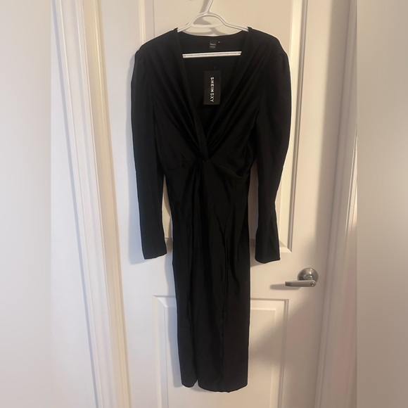 SHEIN Dresses & Skirts - SHEIN Black Long Sleeved Dress